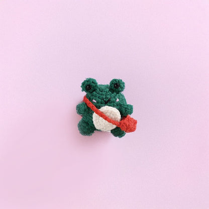 Hopper the Delivery Frog Crochet Kit - HookedIn